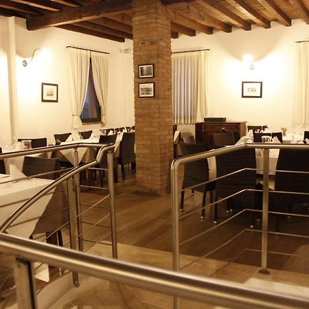 Hotel La Vecchia Reggio 레조넬에밀리아 외부 사진