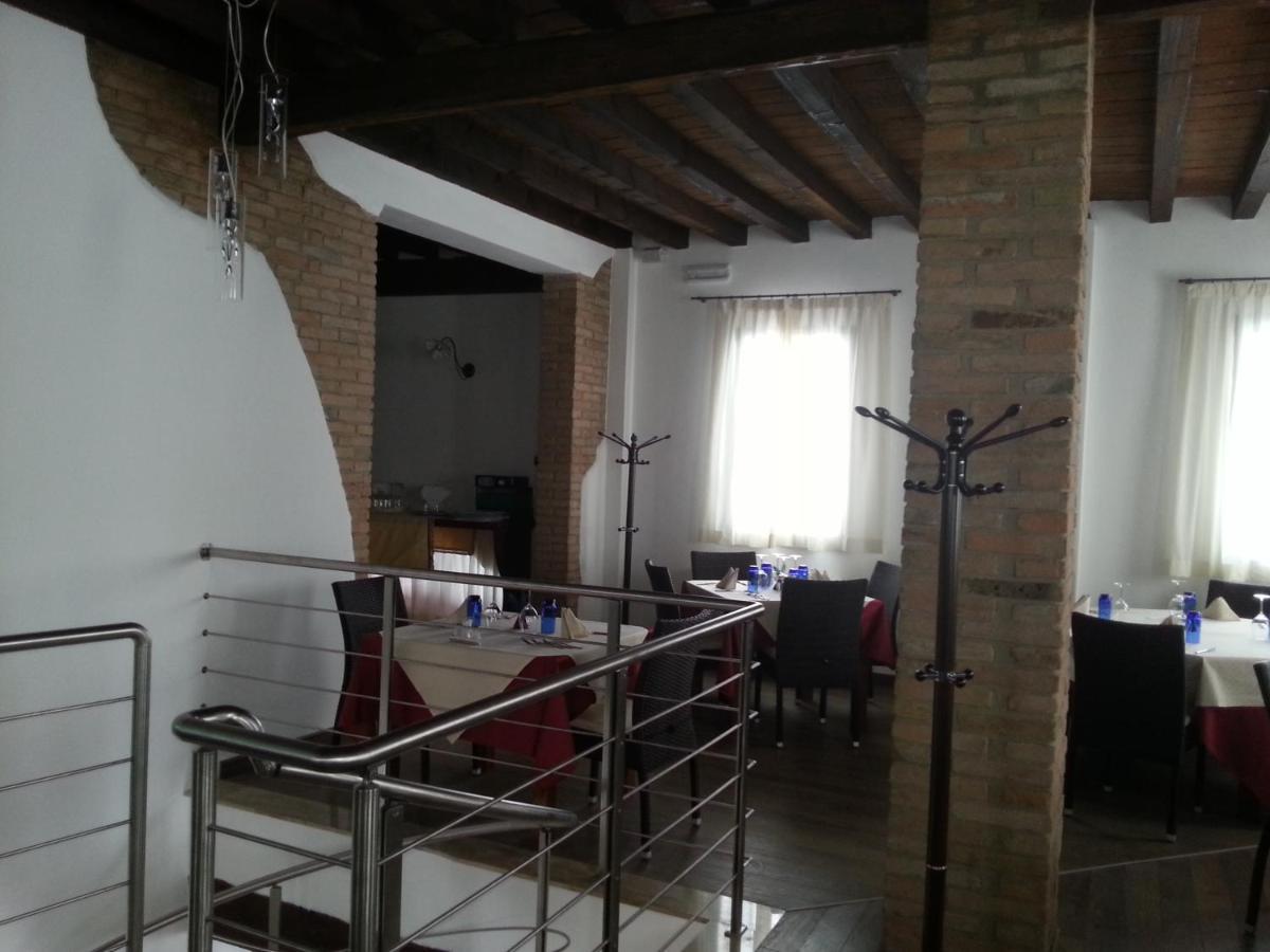 Hotel La Vecchia Reggio 레조넬에밀리아 외부 사진