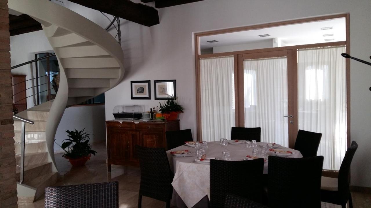 Hotel La Vecchia Reggio 레조넬에밀리아 외부 사진