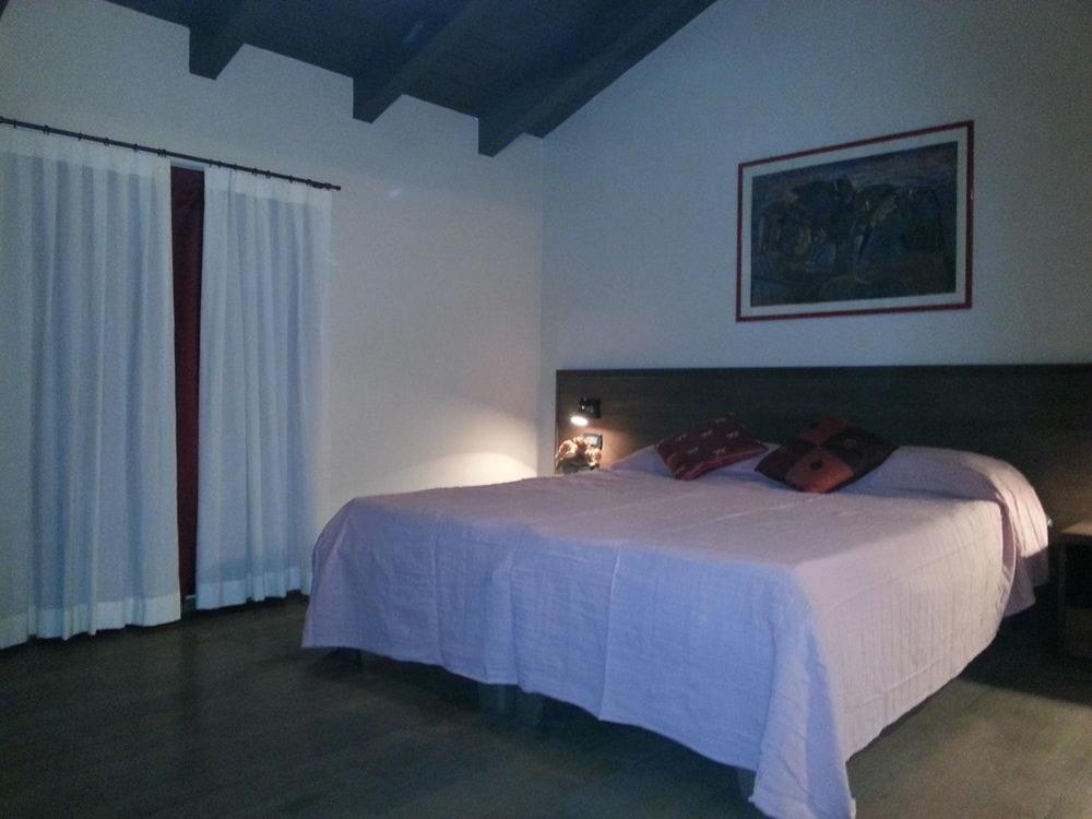 Hotel La Vecchia Reggio 레조넬에밀리아 외부 사진